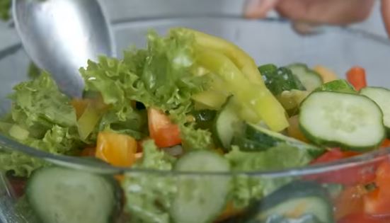 প্রাকৃতিকভাবে ত্বকের সেরা বন্ধু আমলকী