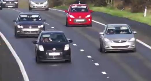 বিশ্বের দ্রুততম গাড়ির বৈশিষ্ট্য