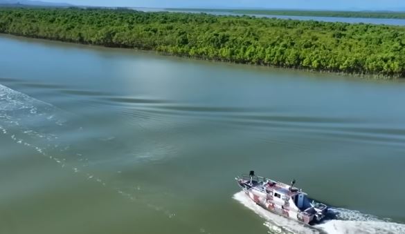 টেকনাফে সতর্ক বিজিবি স্থানীয়রা আতঙ্কিত