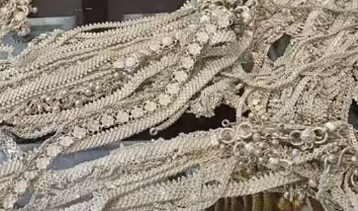 দেশের বাজারে এবার বাড়লো রূপার দাম